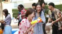 Tập 4 Cửa Hàng Tạp Hóa Cá Voi
