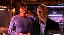 Tập 16 Thị Trấn Smallville (Phần 1)