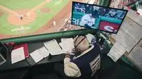 Tập 8 The Clubhouse: Một năm cùng đội Red Sox