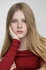 Alyla Browne