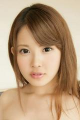 Momo Yurino