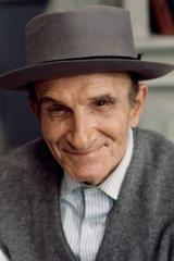 Leonard Barr