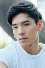 รพีวิชญ์ เสงี่ยมวงศ์