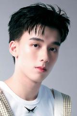 ฮีโร่ อาชวิน จิรติสกุล
