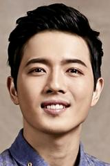 김사훈
