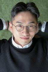 신준