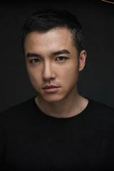 何李宁