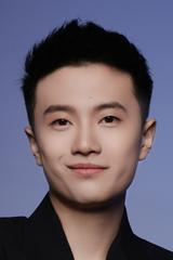 王逸飞
