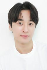 신우겸