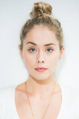 Elke Shari Van Den Broeck