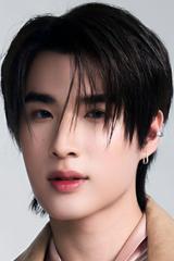ธนธร เสนางคนิกร