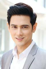 ดนฐ์ คมสันต์ อรุณเรืองสวัสดิ์