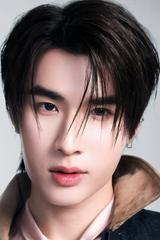 ธนธร เสนางคนิกร